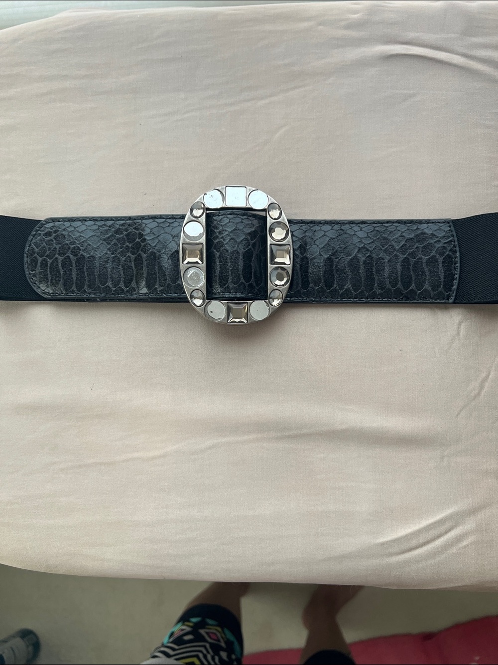 Vintage DKNY Black Faux-Snakeskin Stretch Belt Flexible Fit Jeweled Oval Buckle